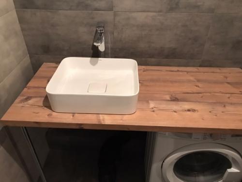 Вот так выглядит моя ванная комната. 03