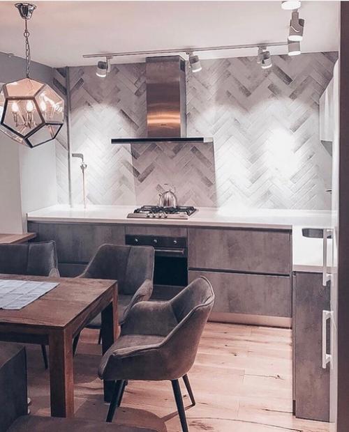 Вот так у нас получилось откапиталить нашу кухню.