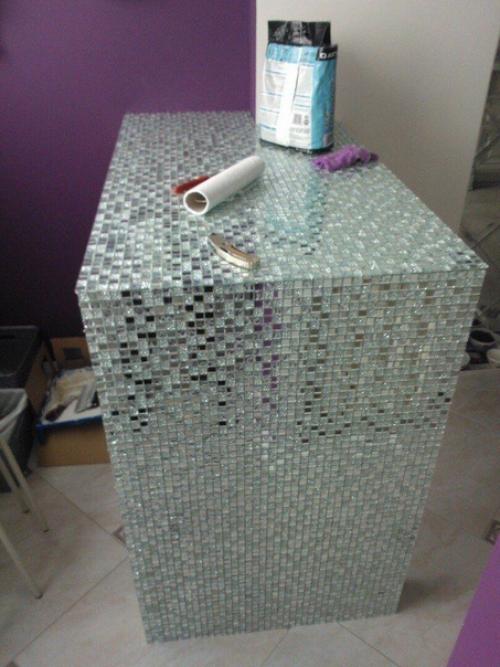 Демонстрирую, как мы делали кухонный столик себе на кухню. 04