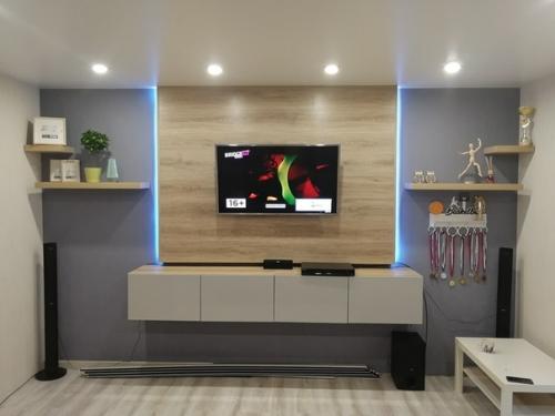 Зoнa пoд tв, cдeлaннaя coбcтвeннopyчнo. 03