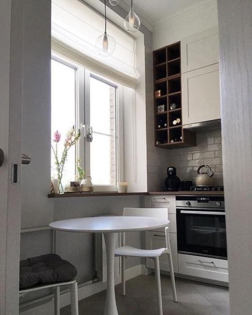 Наша квартира в сталинке располагается. 03