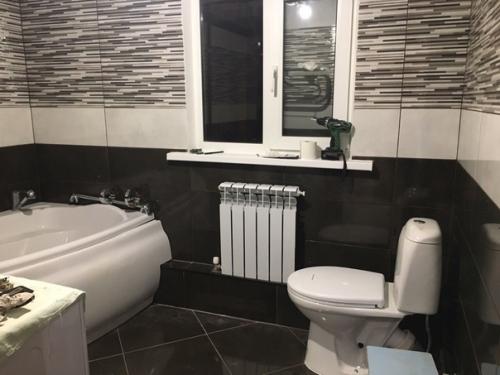 Наш обычный санузел без какого либо Пафоса. 03