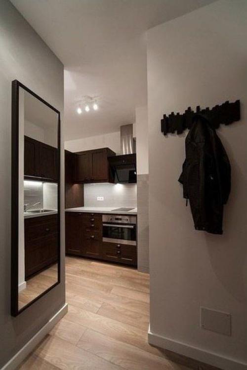 Живу один, ремонт делал исключительно под себя. 03