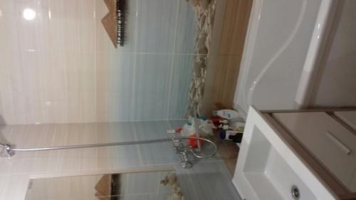 Вот так делал ремонт в ванной комнате. 06