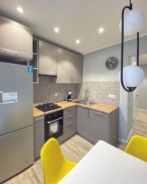 Как видите ремонт был просто прописан для нашей кухни. 06