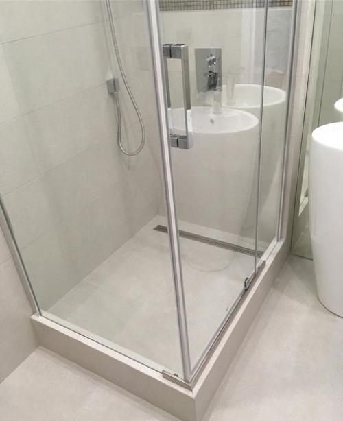 Коротко о том, как мы возводили душевую кабинку. 07