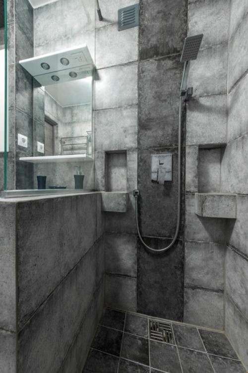 Таким образом оформили санузел, ушел на это 1 месяц. 02