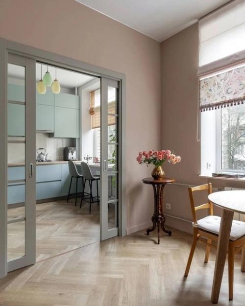 Мне нравится эта квартира тем, что она настолько светлая.