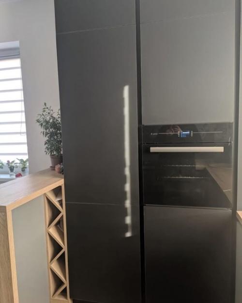 Таким незатейливым способом отделили кухню от остальной комнаты. 02