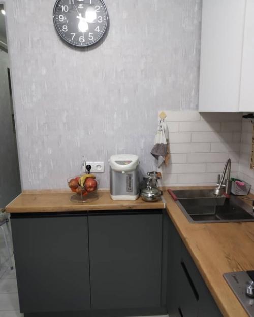 Сделали себе на кухне современный стильный ремонт. 04