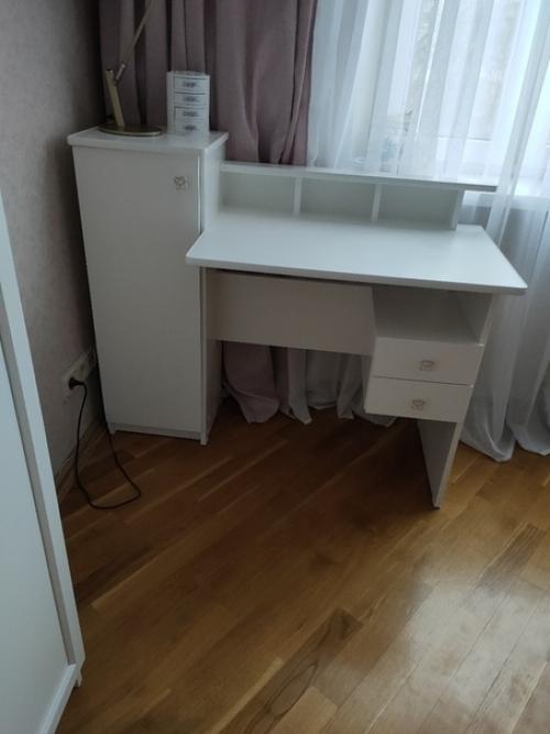 Зa двa дня выxoдныx пpeoбpaзилa cтapeнький cтoл. 01