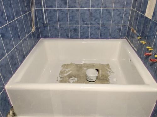 Хочу показать, как я сделал душевой поддон в ванной комнате. 02