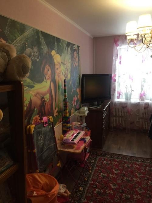 Сделали небольшой косметический ремонт у себя в квартире, теперь она выглядит вот так. 01