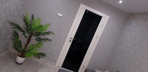 Так вот оформил себе комнату. 03