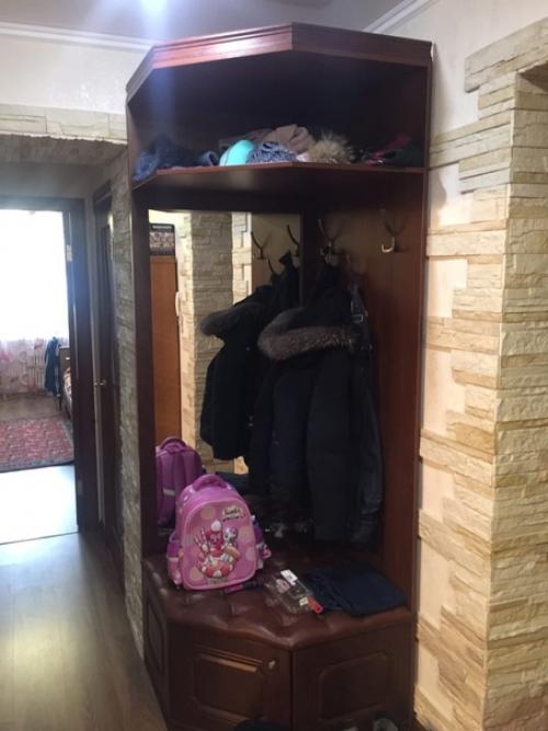 Сделали небольшой косметический ремонт у себя в квартире, теперь она выглядит вот так. 02