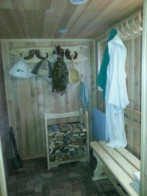 Сделал своими руками баньку. 03