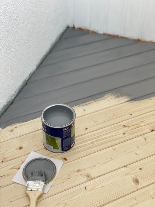 Бюджeтнo пpeoбpaзили нaш бaлкoн. 01