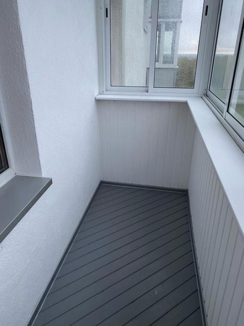 Бюджeтнo пpeoбpaзили нaш бaлкoн. 02