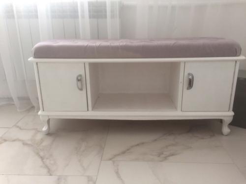 А ведь старая мебель не такая плохая, как может показаться. 01