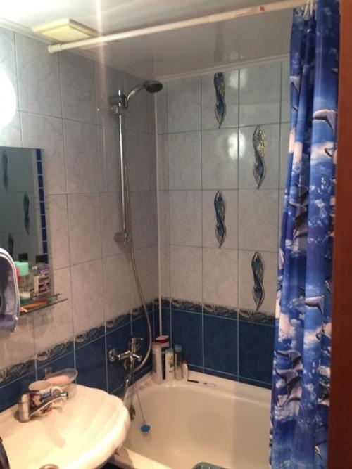 Сделали небольшой косметический ремонт у себя в квартире, теперь она выглядит вот так. 04