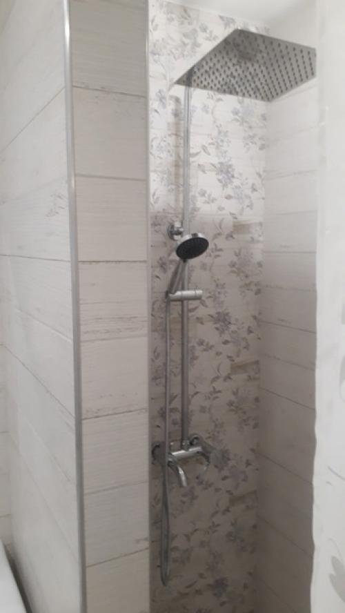 Ванная комната нашей бабушки, которую мы решили привести в порядок. 06