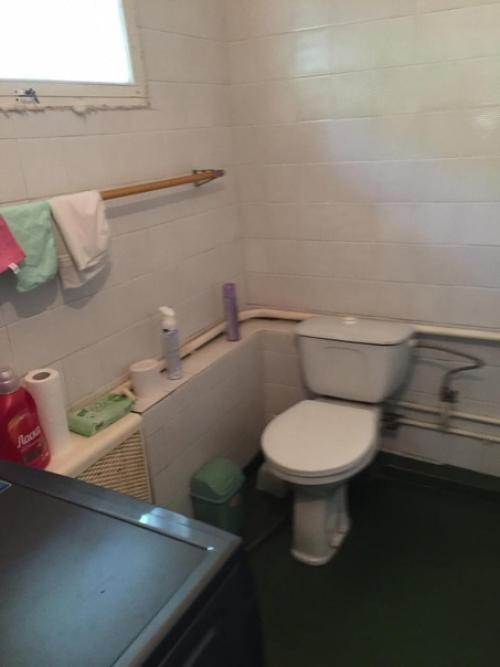 Ванная комната нашей бабушки, которую мы решили привести в порядок.  