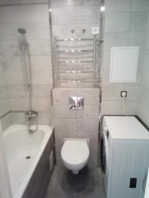 Называется впихнуть не впихуемое.