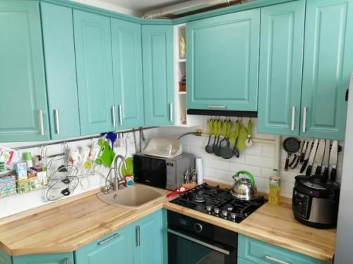 Оформили кухню в моем любимом мятном цвете. 01