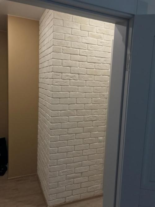 Весь ремонт сделали полностью сами, без привлечения посторонней помощи. 04