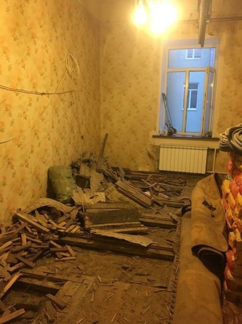 Сделали ремонт в спальне. 01