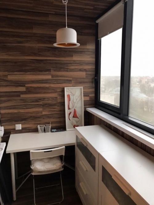 Такой вот интерьер нашей квартиры у нас получилось сделать. 04