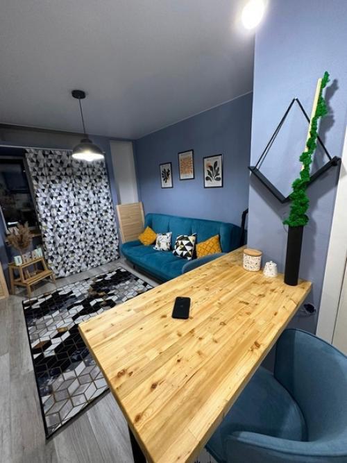 Комната общежития преобразилась в уютную квартиру - студию. 04