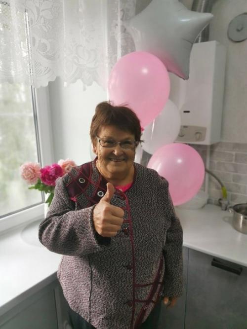 Решили приготовить сюрприз для бабушки к дню рождения. 07