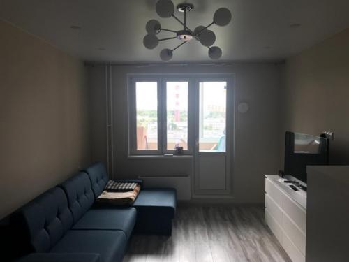 Весь ремонт сделали полностью сами, без привлечения посторонней помощи. 01