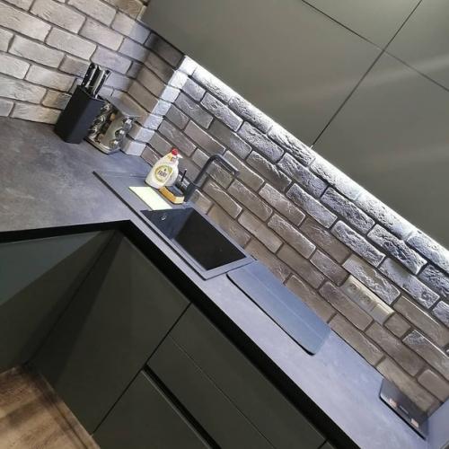 Такой вот ремонт на нашей кухне получился. 03