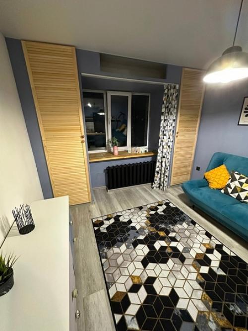 Комната общежития преобразилась в уютную квартиру - студию. 05