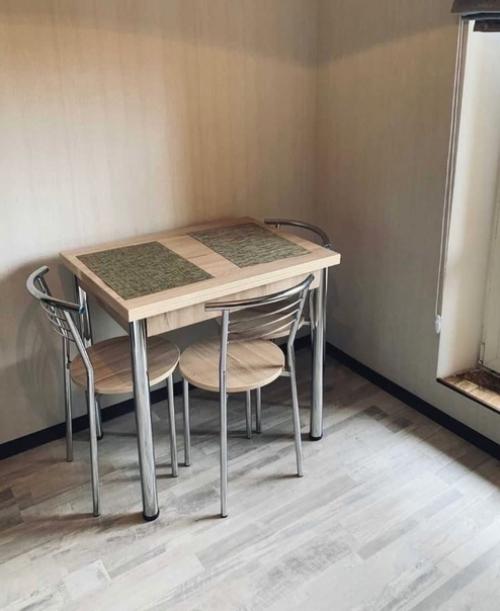 Квартира из старого фонда, досталась по наследству. 01