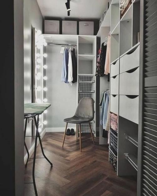 Гардеробная из кладовки. 01