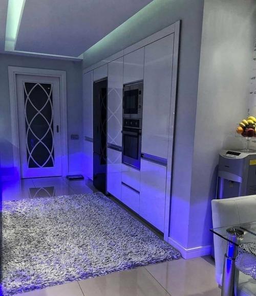 Решили с женой, что пора делать ремонт на кухне. 02