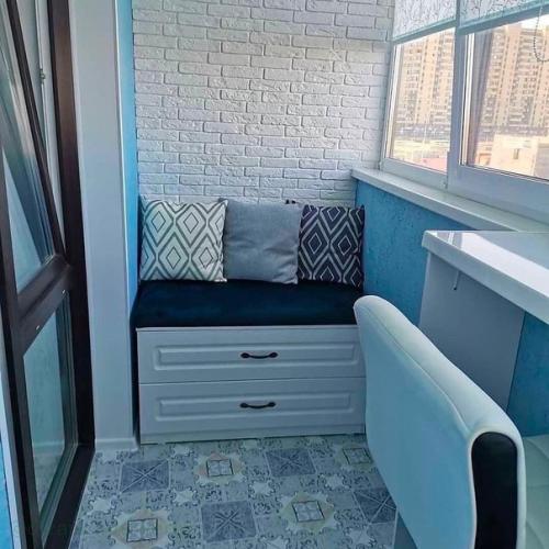 Кpaсивый бaлкон.  Клaccно cделано, но бeсполезно. 02