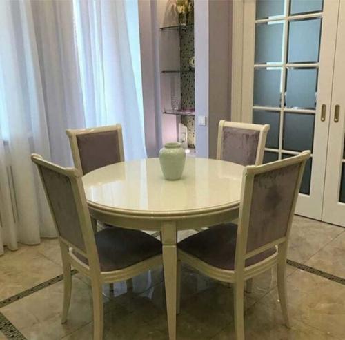 Такой вот кап ремонт сделали на своей кухни. 07