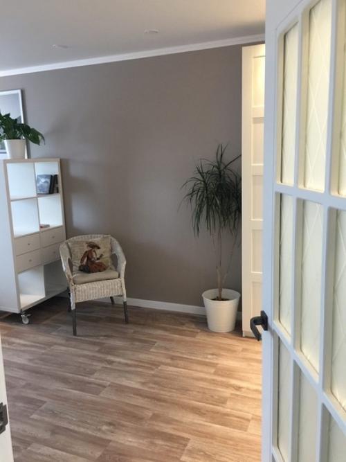 Решили сделать дочке подарок, и купили квартиру. 07