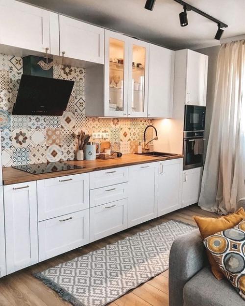 Уютный декор в квартире с множеством мелких элементов. 03