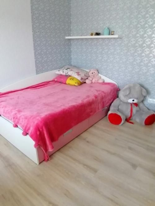 Это комната нашей дочки. 03