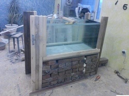 Муж очень сильно хотел такую барную стойку, но мне эта идея не очень нравилась. 01