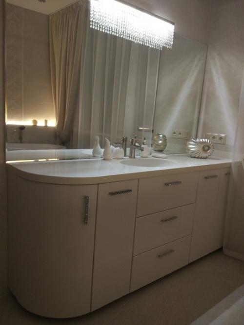 Почти закончили ремонт в нашей ванной комнате, совмещенной с санузлом.