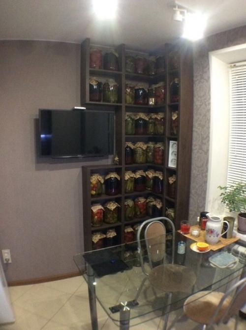 Kyxня 9 кв м в стaндаpтной пaнeльке. 05