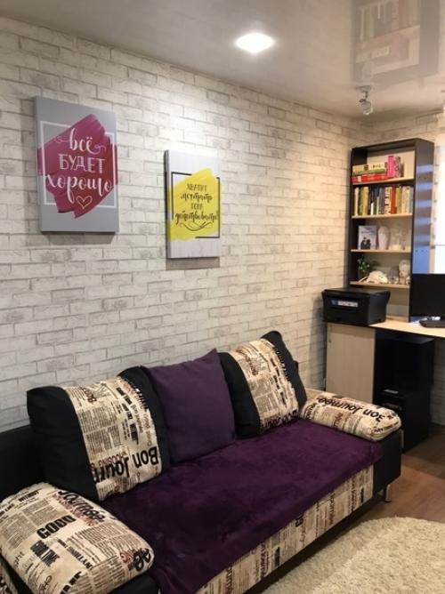 Делали ремонт в комнате сына подростка, он сам всё выбирал. 01