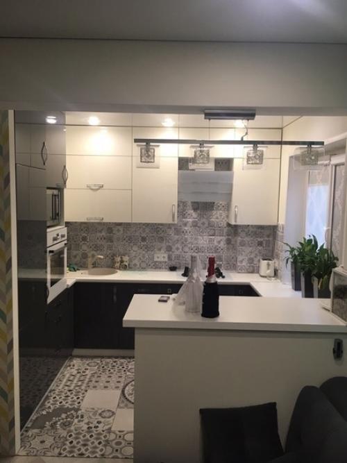 Ремонт в однушке с перепланировкой своими руками.