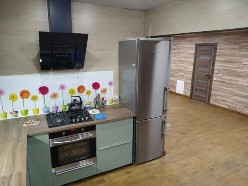 Кухня на нашей даче, спланировал все самостоятельно. 06